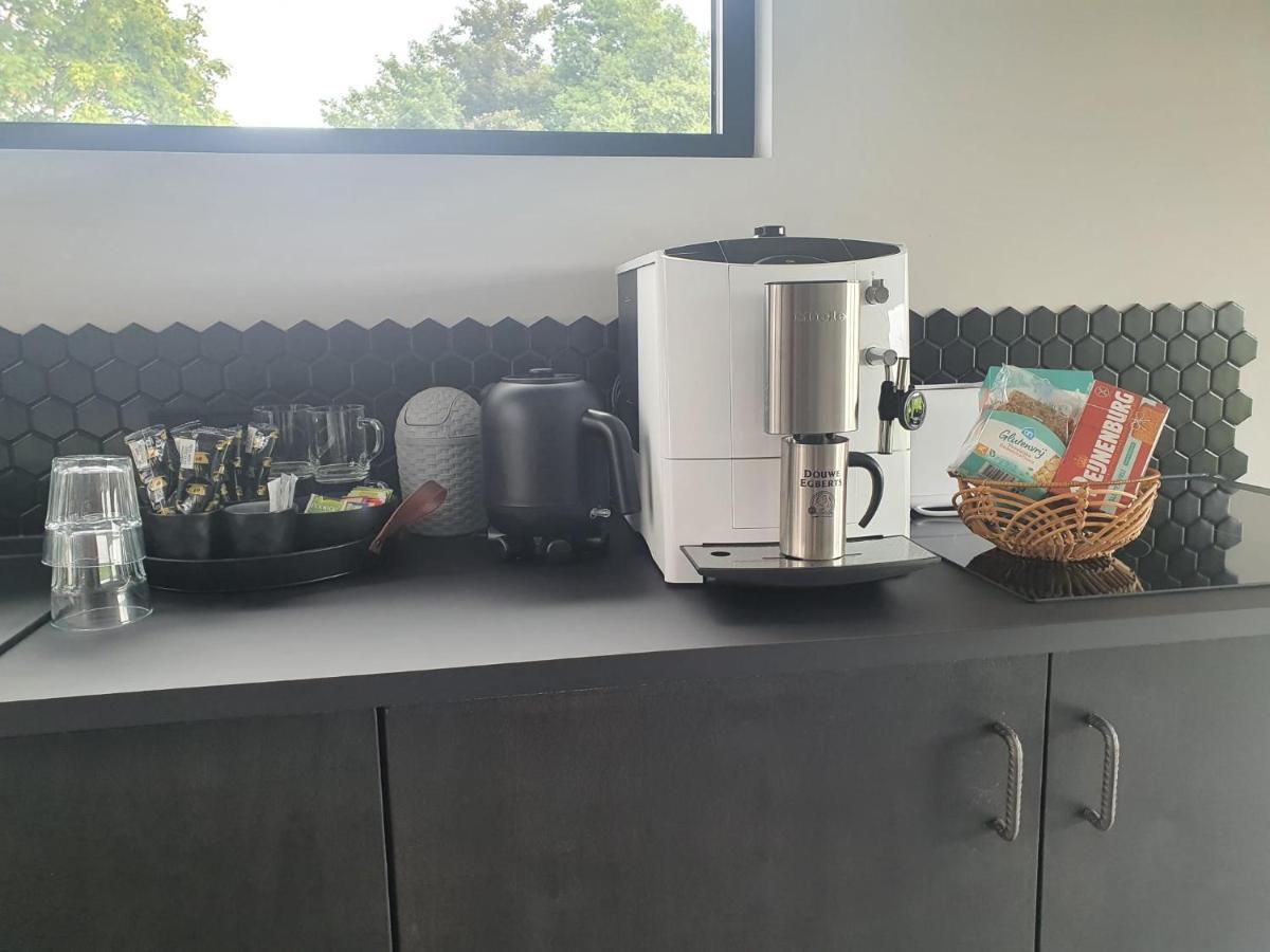 Tytsjerk Hippe Schuur Bed & Breakfast エクステリア 写真